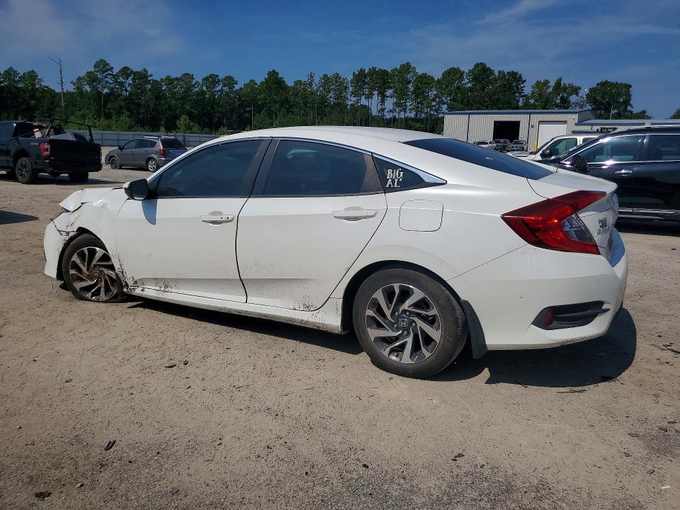 Снимка 2 от търг – 2016 HONDA CIVIC с VIN 19XFC2F72GE240203