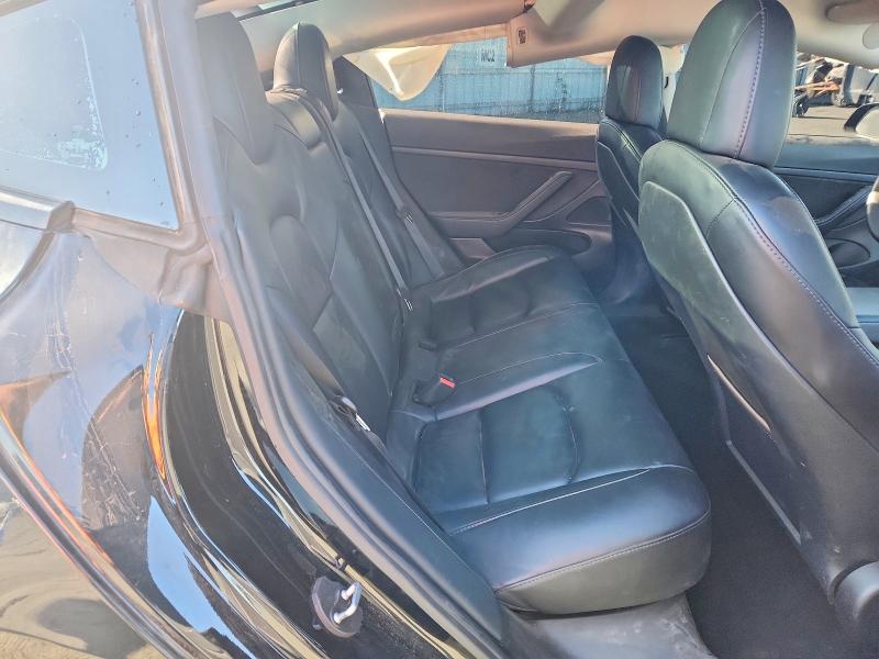 Снимка 10 от търг – 2021 TESLA MODEL 3 с VIN 5YJ3E1EAXMF929478