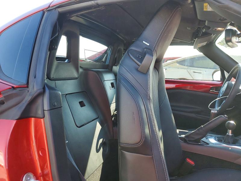 Photo 10 from auction – 2020 MAZDA MX-5 MIATA with VIN JM1NDAM79L0413367