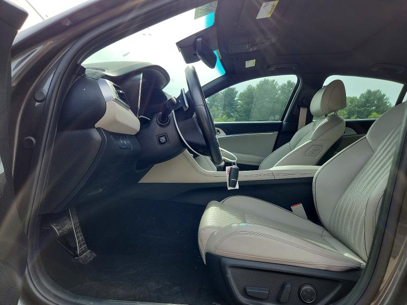 Photo 7 from auction – 2023 GENESIS G70 with VIN KMTG34TA4PU120311
