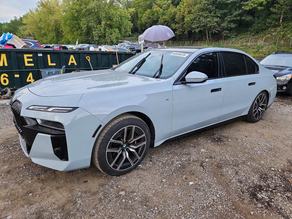 2023 BMW 760 - Търг №68566676