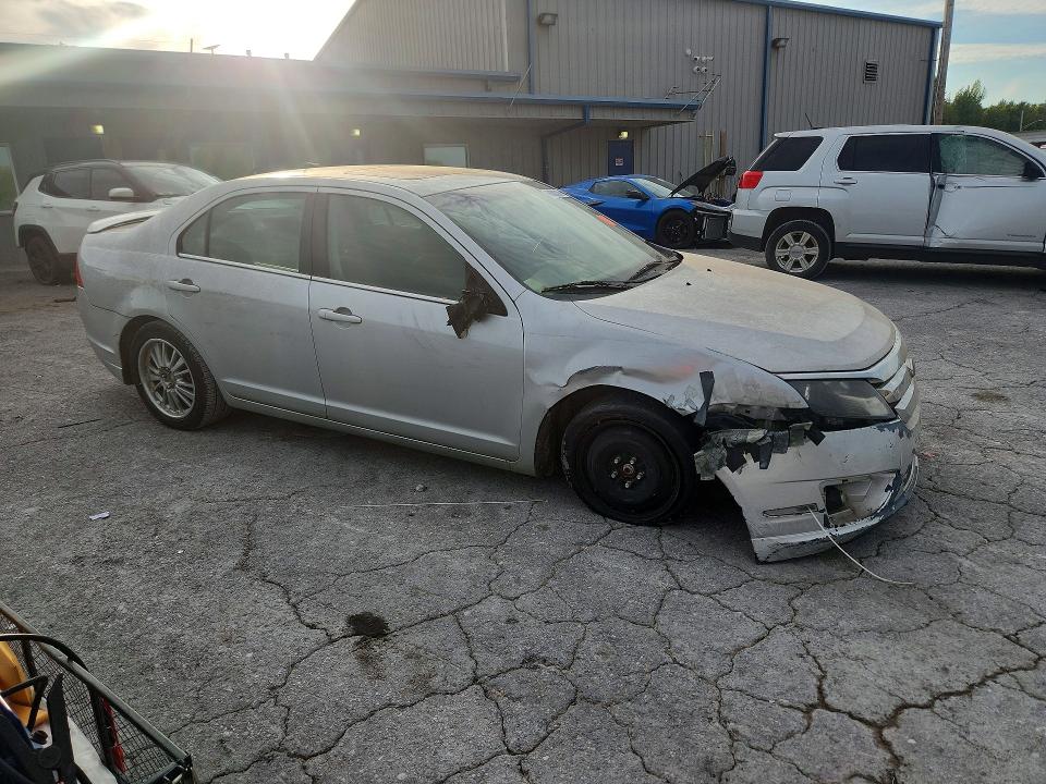 Photo 4 from auction – 2010 FORD FUSION with VIN 3FAHP0HA4AR201953