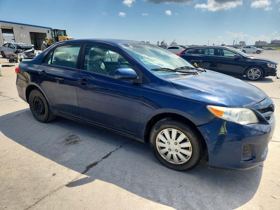 Фото 4 с аукциона – 2011 TOYOTA COROLLA с VIN 2T1BU4EE6BC539546