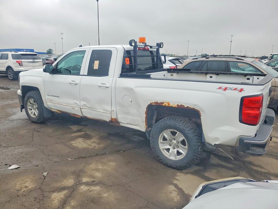Photo 2 from auction – 2015 CHEVROLET SILVERADO with VIN 1GCVKREC9FZ368933