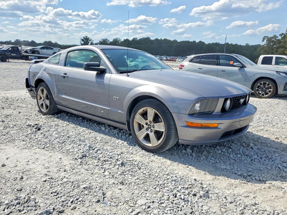 Снимка 4 от търг – 2006 FORD MUSTANG с VIN 1ZVHT82H165172252