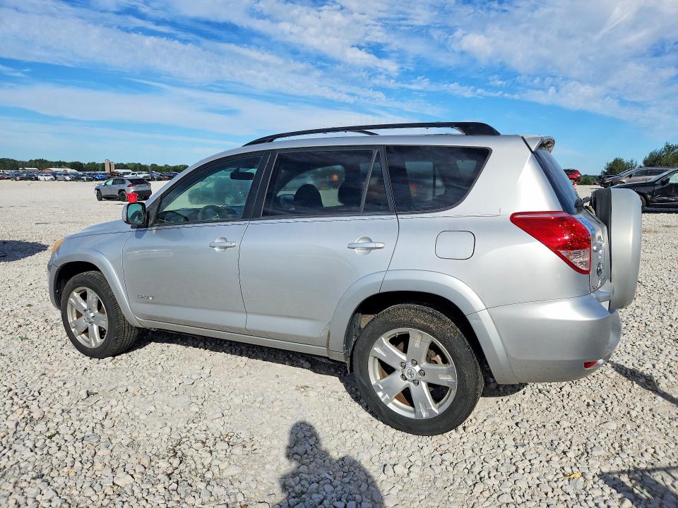Снимка 2 от търг – 2008 TOYOTA RAV4 с VIN JTMZD32V385107340