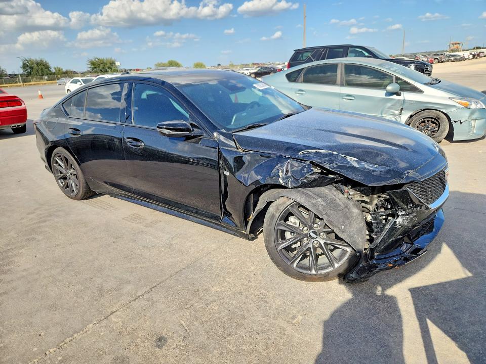 Zdjęcie 4 z aukcji – 2025 CADILLAC CT5 z VIN 1G6DP5RK0S0105903