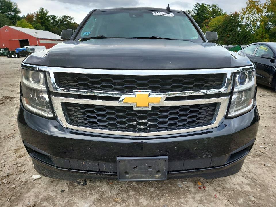 Photo 5 from auction – 2016 CHEVROLET SUBURBAN with VIN 1GNSKHKC7GR110632