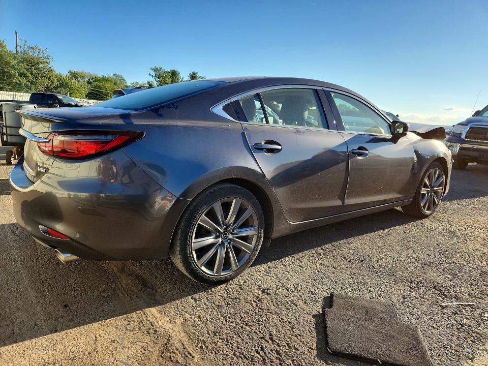Foto 3 de la subasta – 2018 MAZDA 6 con VIN JM1GL1VM1J1301976