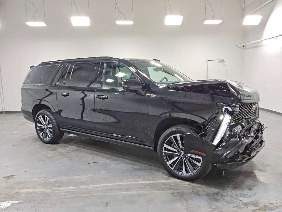 Foto 4 de la subasta – 2025 CADILLAC ESCALADE con VIN 1GYS9NRL2SR157109