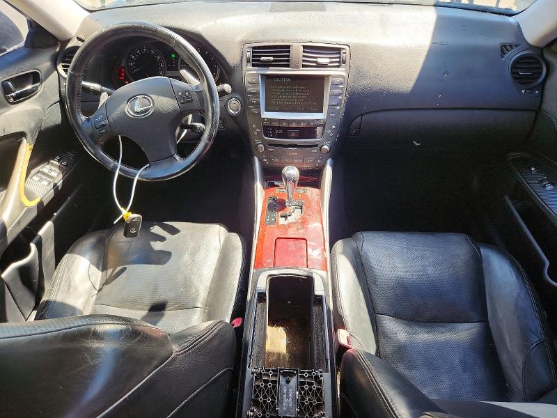 Photo 8 from auction – 2006 LEXUS IS with VIN JTHBE262165011338