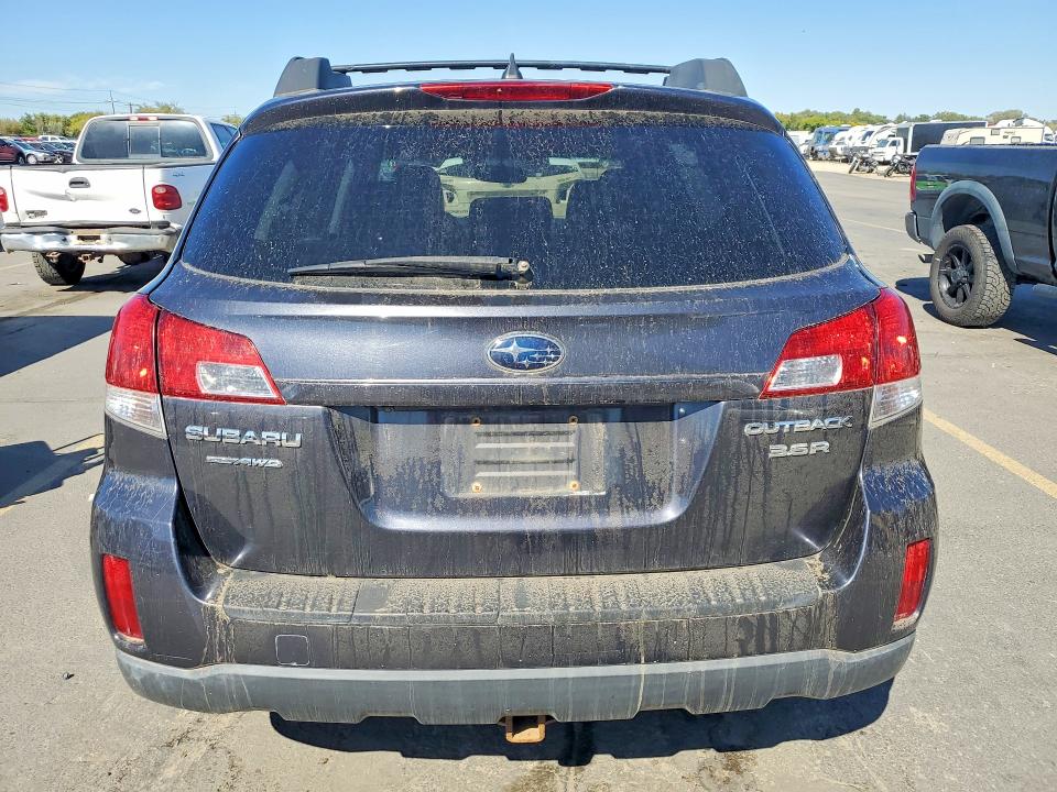 Фото 6 с аукциона – 2011 SUBARU OUTBACK с VIN 4S4BRDKC8B2315953