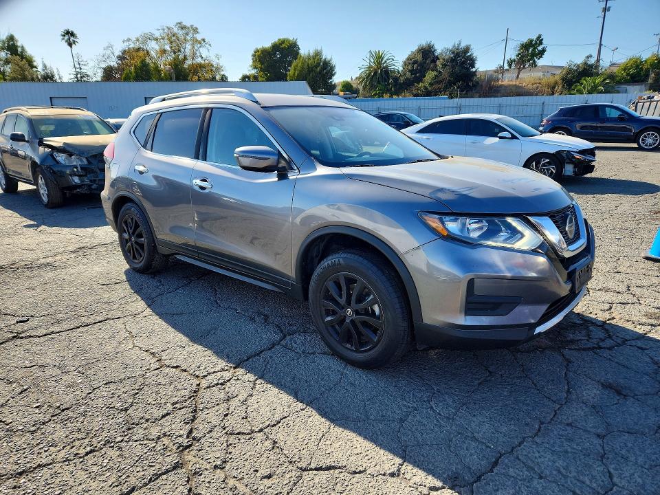 Photo 4 from auction – 2019 NISSAN ROGUE with VIN KNMAT2MV7KP547399