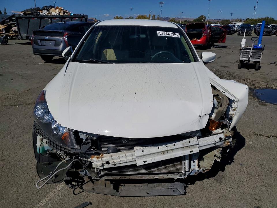 Photo 5 from auction – 2012 HONDA ACCORD with VIN 1HGCP2F63CA183376