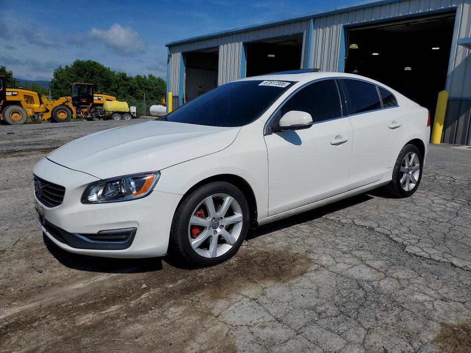 2016 VOLVO S60