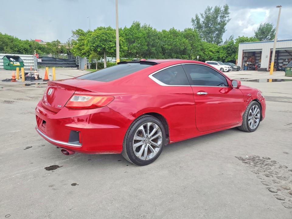 Снимка 3 от търг – 2015 HONDA ACCORD с VIN 1HGCT2B84FA001028