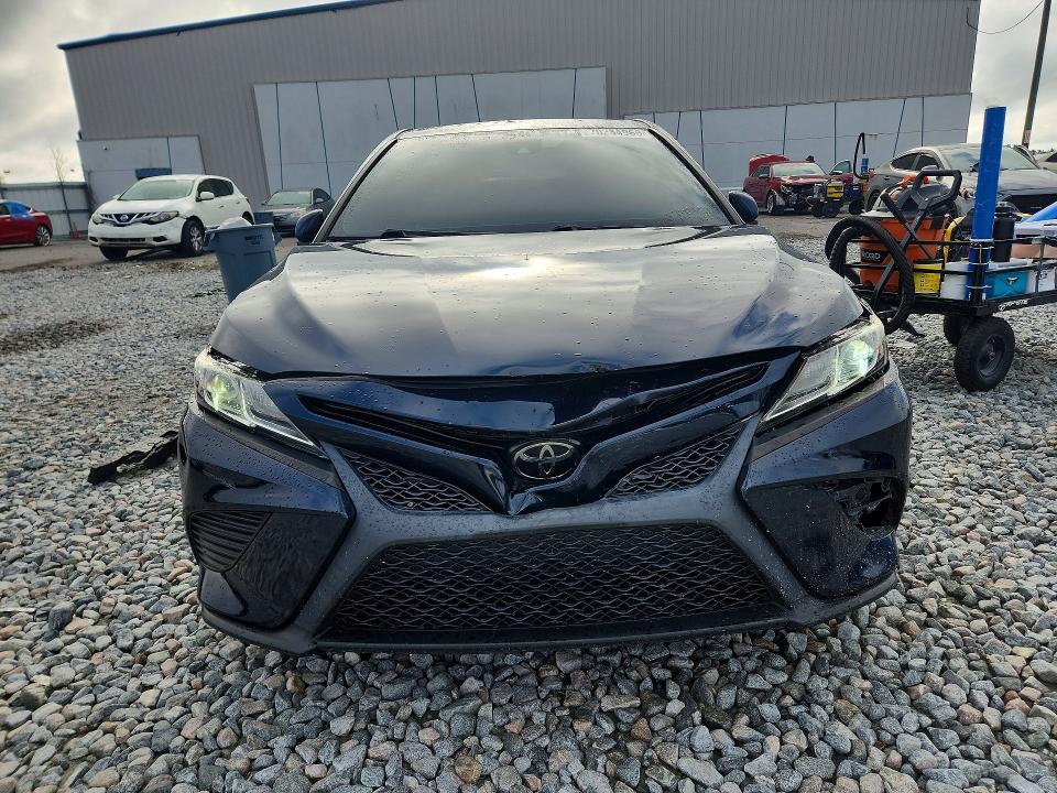 Снимка 5 от търг – 2020 TOYOTA CAMRY с VIN 4T1G11AK9LU508168
