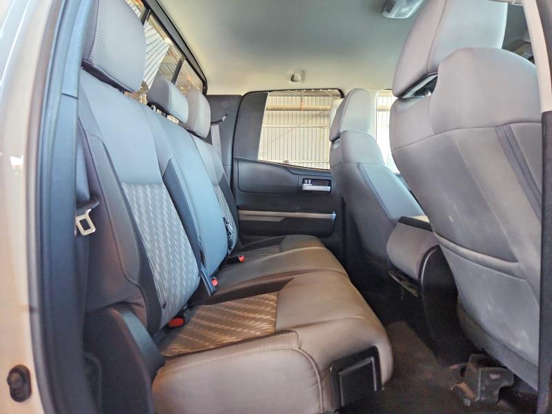 Снимка 10 от търг – 2019 TOYOTA TUNDRA с VIN 5TFRY5F18KX251453