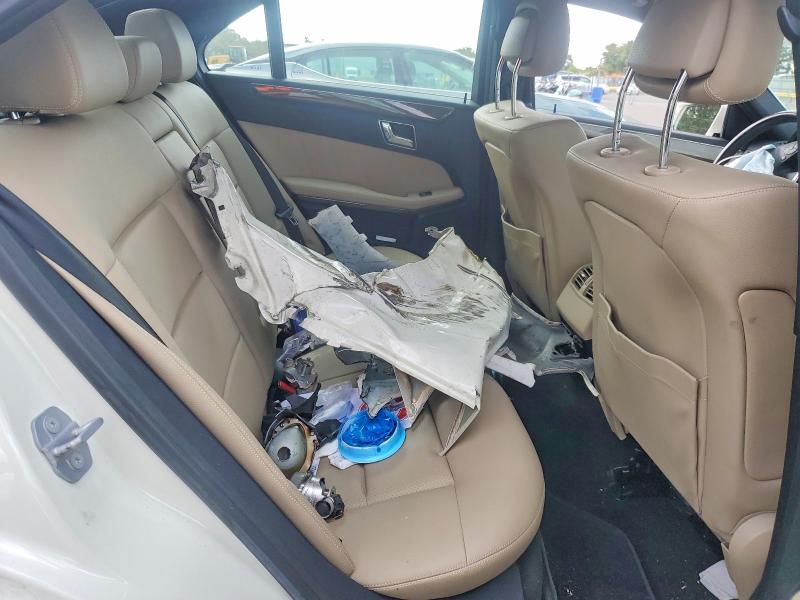 Photo 10 from auction – 2010 MERCEDES-BENZ E with VIN WDDHF8HB4AA110170