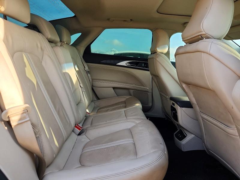 Zdjęcie 10 z aukcji – 2020 LINCOLN MKZ z VIN 3LN6L5E97LR613898