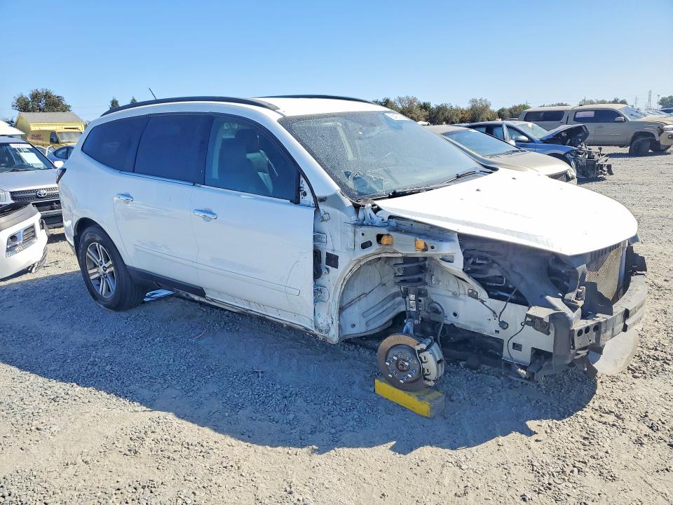 Фото 4 с аукциона – 2016 CHEVROLET TRAVERSE с VIN 1GNKRHKD2GJ271683