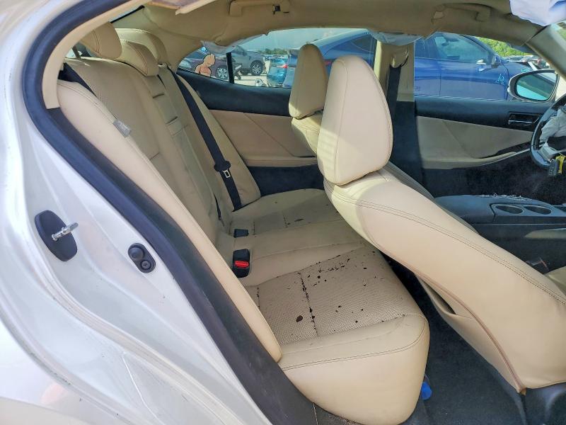 Foto 10 de la subasta – 2016 LEXUS IS con VIN JTHBA1D22G5019023