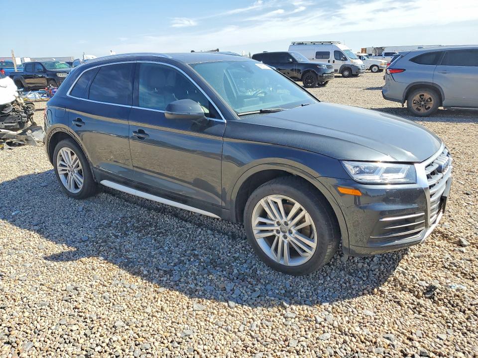 Снимка 4 от търг – 2019 AUDI Q5 с VIN WA1BNAFY5K2141435
