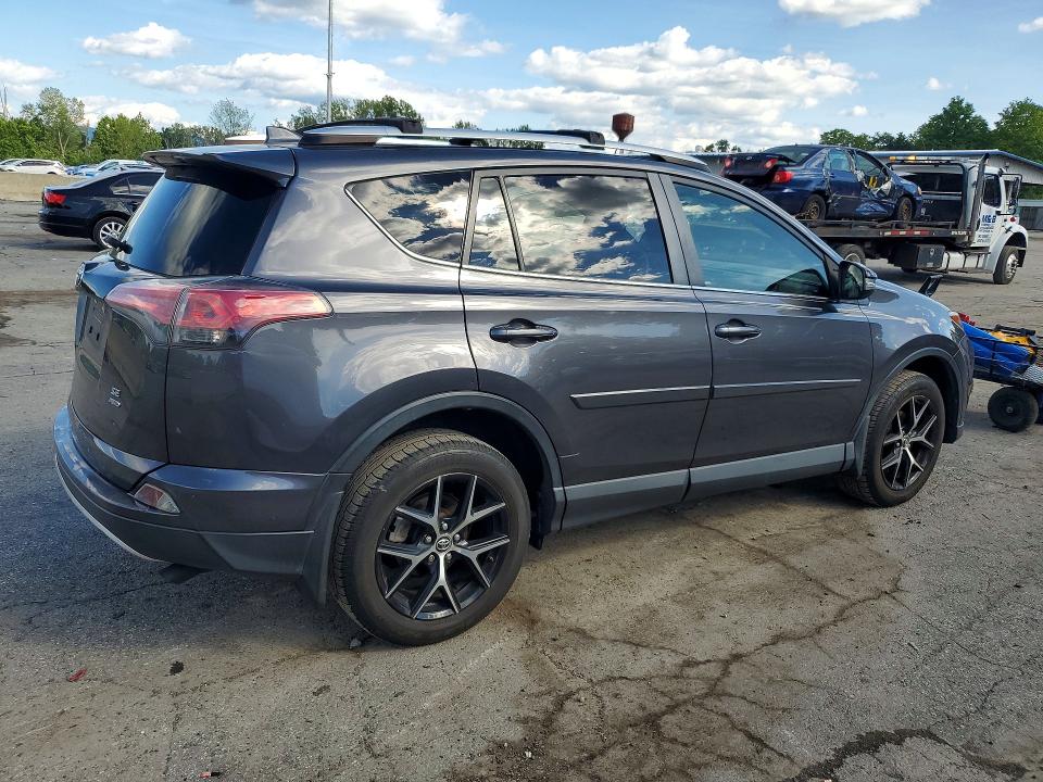 Photo 3 from auction – 2016 TOYOTA RAV4 with VIN JTMJFREV4GJ100294