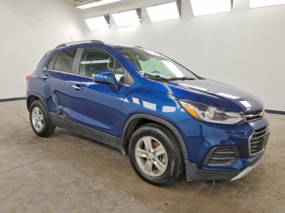 Фото 4 с аукциона – 2019 CHEVROLET TRAX с VIN 3GNCJLSB7KL206794