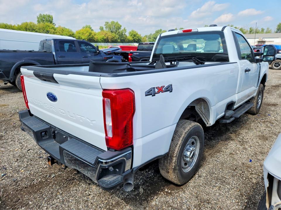 Photo 3 from auction – 2024 FORD F250 with VIN 1FTBF2BA7RED55630