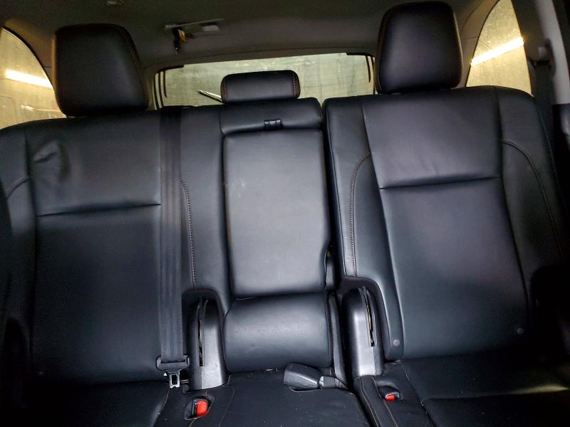 Photo 10 from auction – 2016 TOYOTA HIGHLANDER with VIN 5TDJKRFHXGS312625