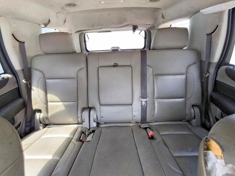 Photo 10 from auction – 2018 CHEVROLET TAHOE with VIN 1GNSCBKC4JR100576