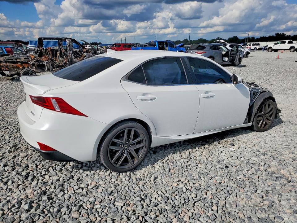 Foto 3 de la subasta – 2015 LEXUS IS con VIN JTHBF1D23F5073866
