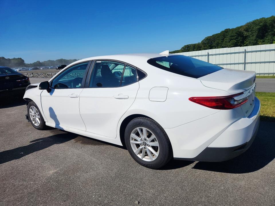 Photo 2 from auction – 2026 TOYOTA CAMRY with VIN 4T1DAACK8TU271155