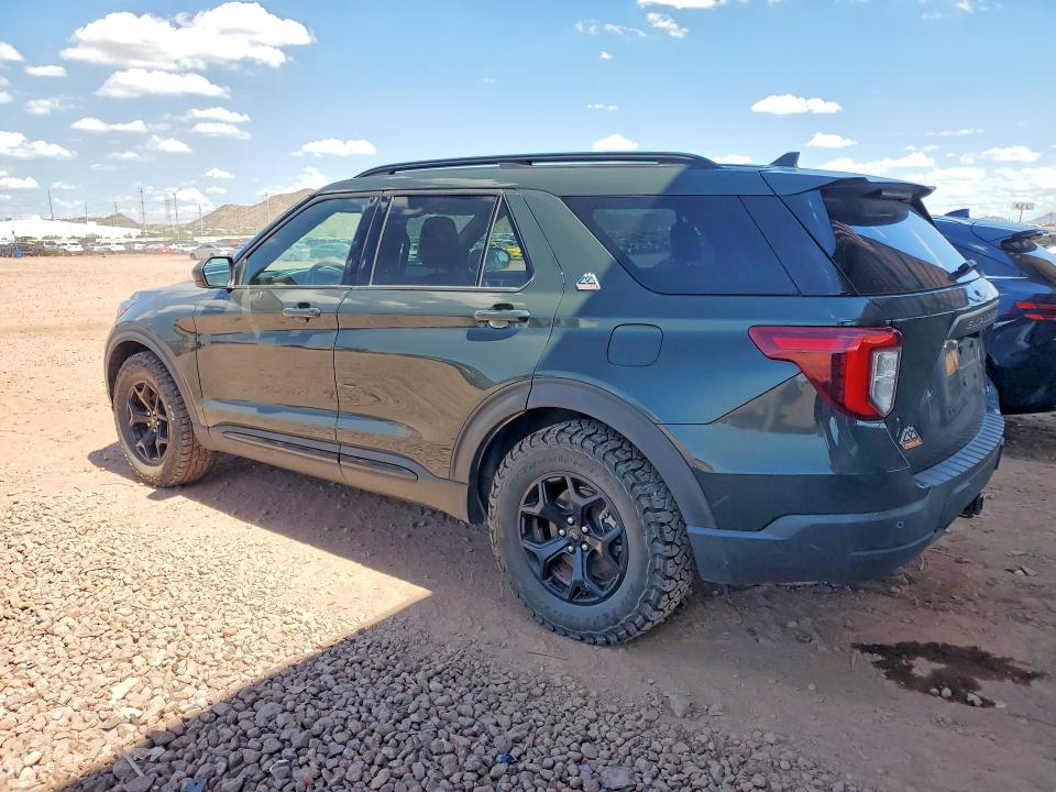 Снимка 2 от търг – 2022 FORD EXPLORER с VIN 1FMSK8JH5NGB22465