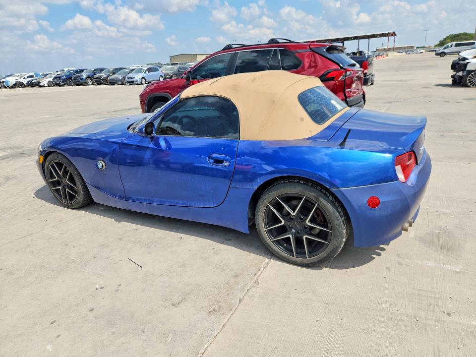 Photo 2 from auction – 2007 BMW Z4 with VIN 4USBU33527LW69718