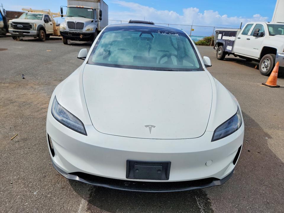 Photo 5 from auction – 2024 TESLA MODEL 3 with VIN 5YJ3E1ET7RF773909