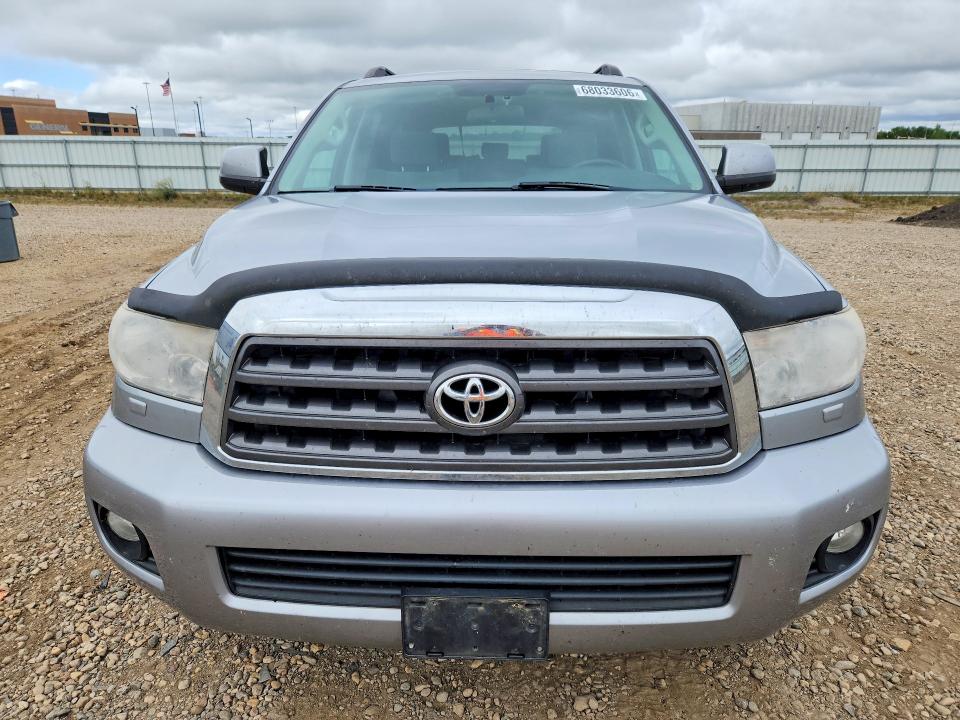 Photo 5 from auction – 2011 TOYOTA SEQUOIA with VIN 5TDBY5G1XBS041216