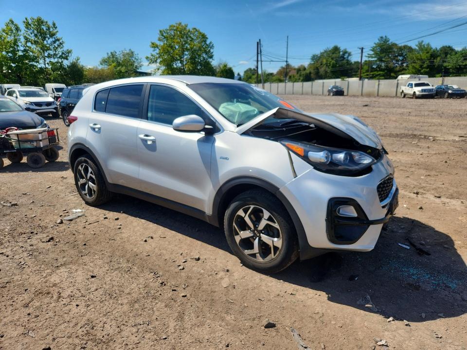 Photo 4 from auction – 2022 KIA SPORTAGE with VIN KNDPMCAC3N7992565