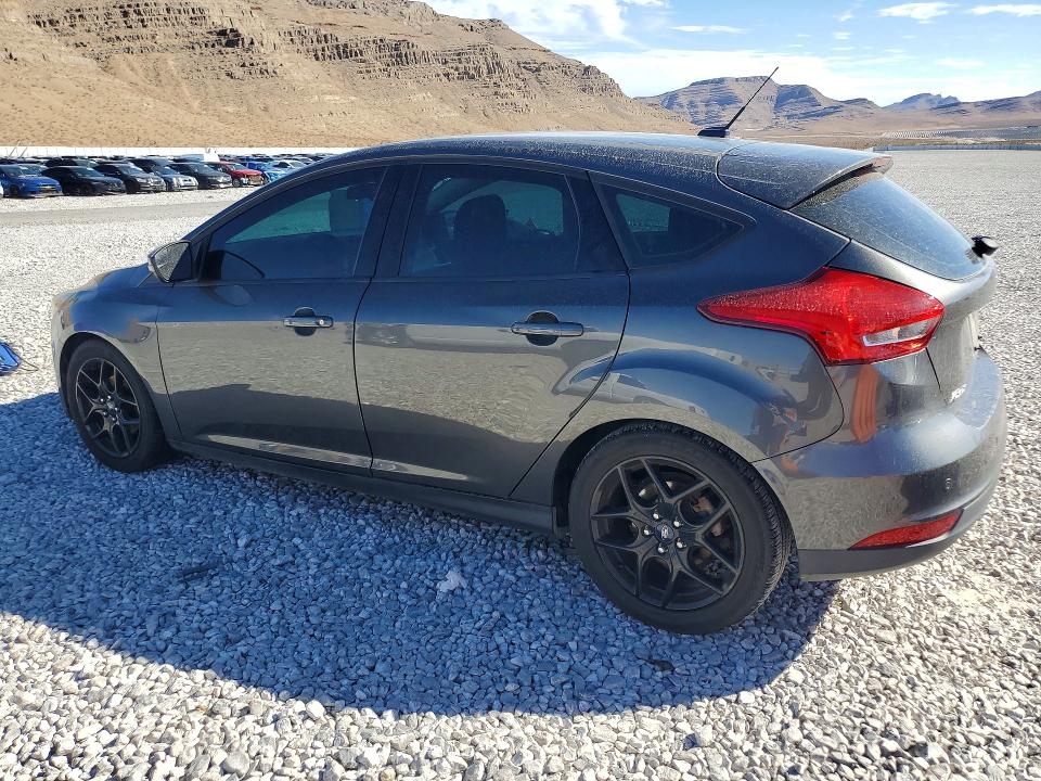 Photo 2 from auction – 2016 FORD FOCUS with VIN 1FADP3K21GL311755
