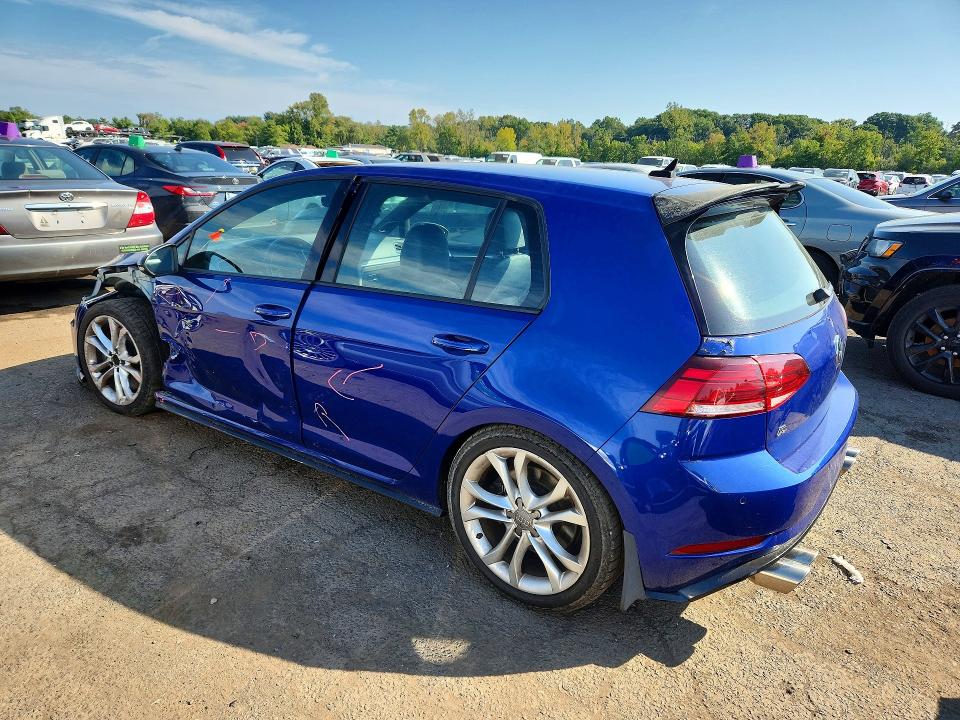 Снимка 2 от търг – 2018 VOLKSWAGEN GOLF R с VIN WVWVF7AU2JW222892