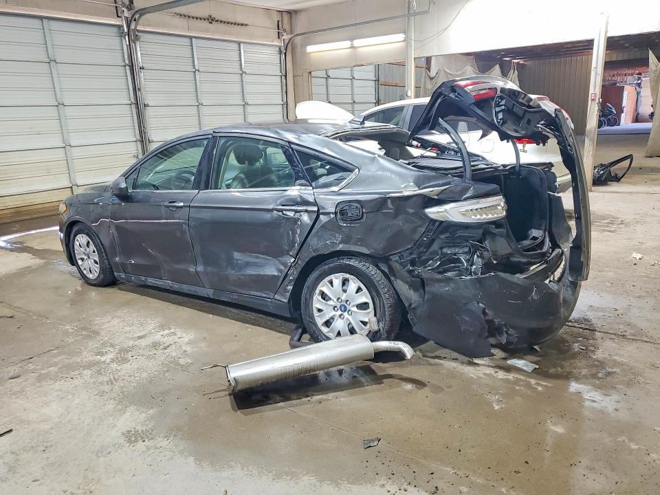 Photo 2 from auction – 2020 FORD FUSION with VIN 3FA6P0G78LR122043