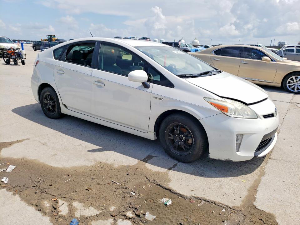 Photo 4 from auction – 2012 TOYOTA PRIUS with VIN JTDKN3DU1C0334972