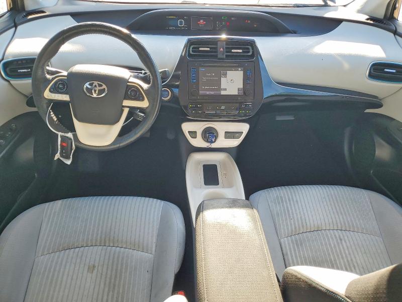 Photo 8 from auction – 2016 TOYOTA PRIUS with VIN JTDKARFU2G3522562