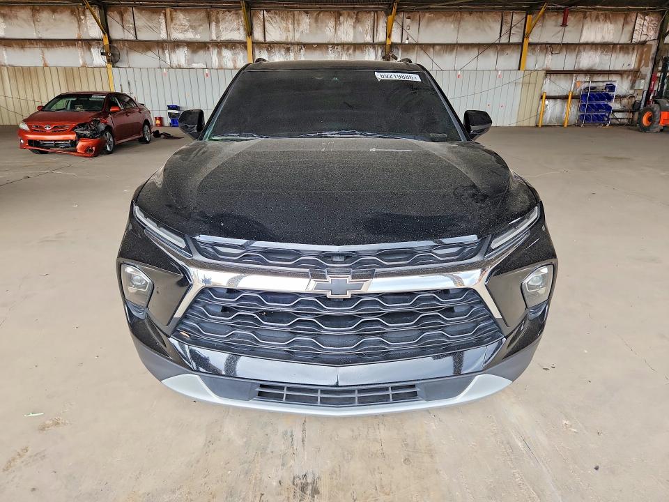 Photo 5 from auction – 2023 CHEVROLET BLAZER with VIN 3GNKBCR42PS234225