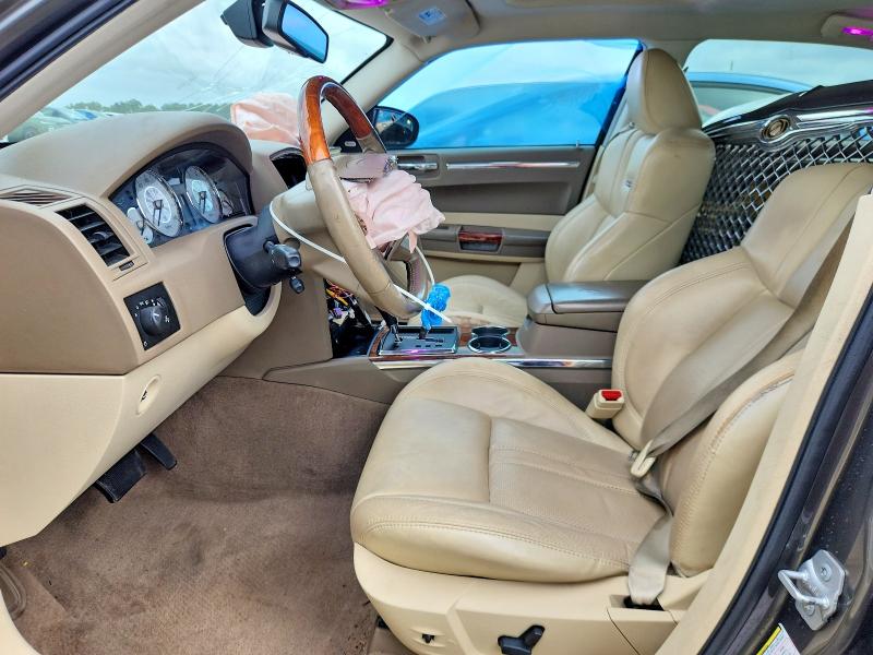 Photo 7 from auction – 2009 CHRYSLER 300C with VIN 2C3LA63T09H605121