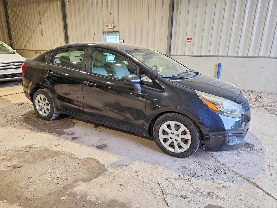 Снимка 4 от търг – 2013 KIA RIO с VIN KNADM4A39D6221067
