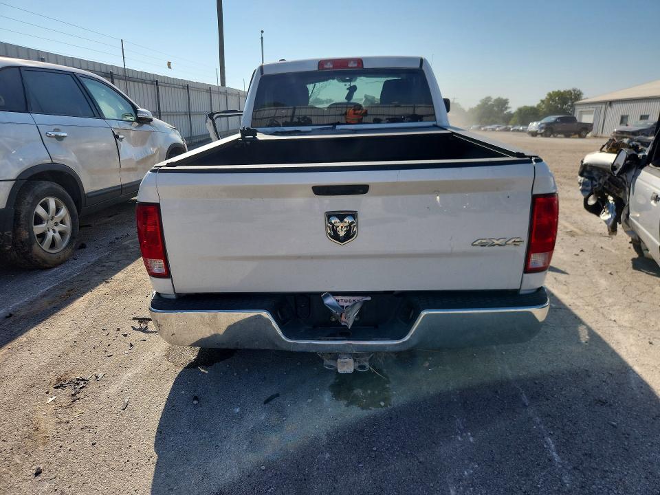 Снимка 6 от търг – 2017 RAM 1500 с VIN 1C6RR7FT2HS768447