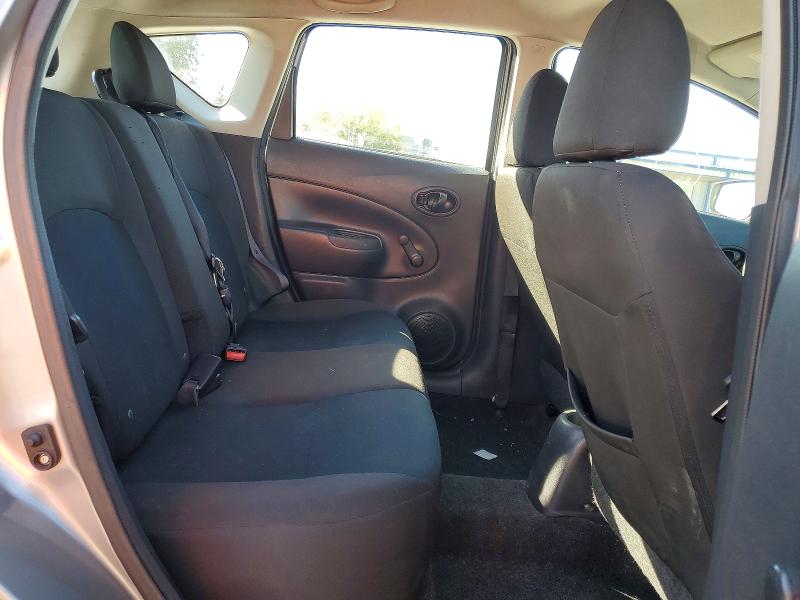 Снимка 11 от търг – 2015 NISSAN VERSA NOTE с VIN 3N1CE2CP7FL448267