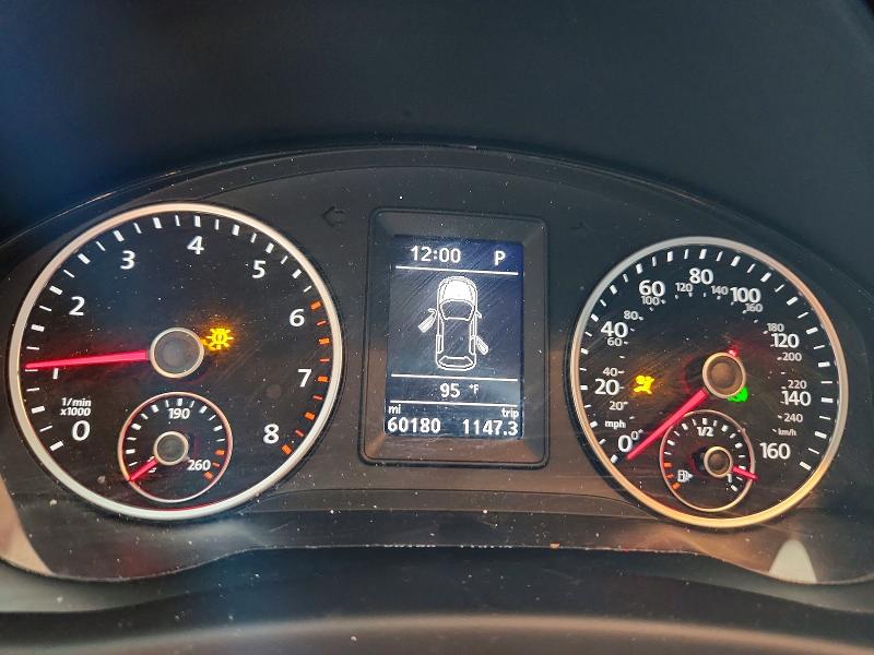 Снимка 9 от търг – 2017 VOLKSWAGEN TIGUAN с VIN WVGAV7AX5HK044839